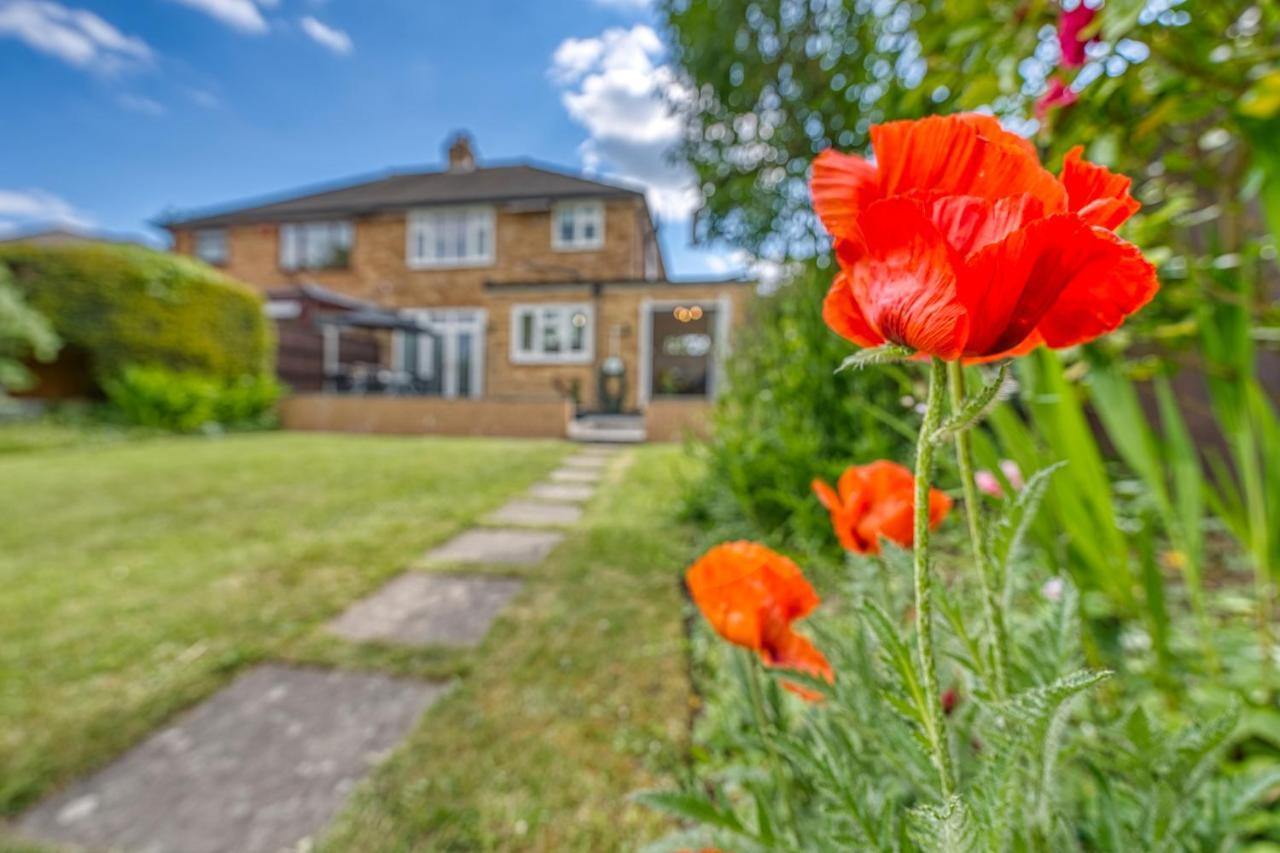 Elegant 5 Bed House - Sleeps 9, Central Solihull, Nec, Jlr, Hs2, Resorts World, Airport Business And Leisure Stays, Exteriér fotografie