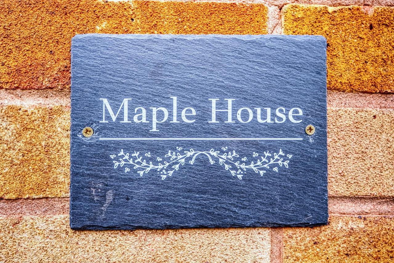 Elegant 5 Bed House - Sleeps 9, Central Solihull, Nec, Jlr, Hs2, Resorts World, Airport Business And Leisure Stays, Exteriér fotografie