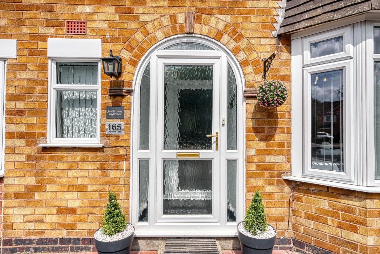 Elegant 5 Bed House - Sleeps 9, Central Solihull, Nec, Jlr, Hs2, Resorts World, Airport Business And Leisure Stays, Exteriér fotografie